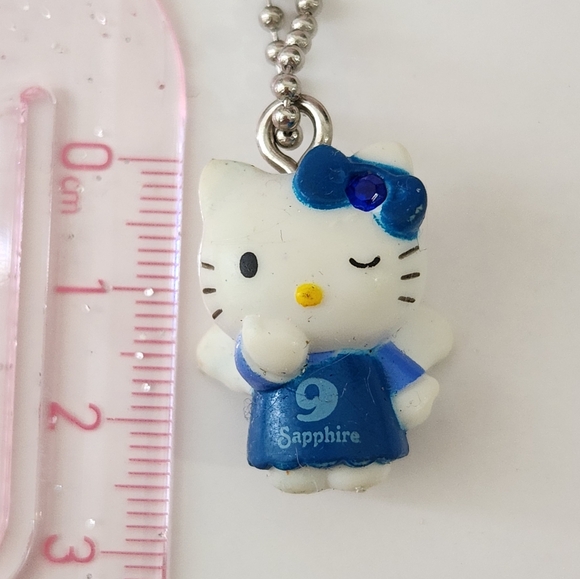 Mini Hello Kitty Angel Keychain - Picture 4 of 4